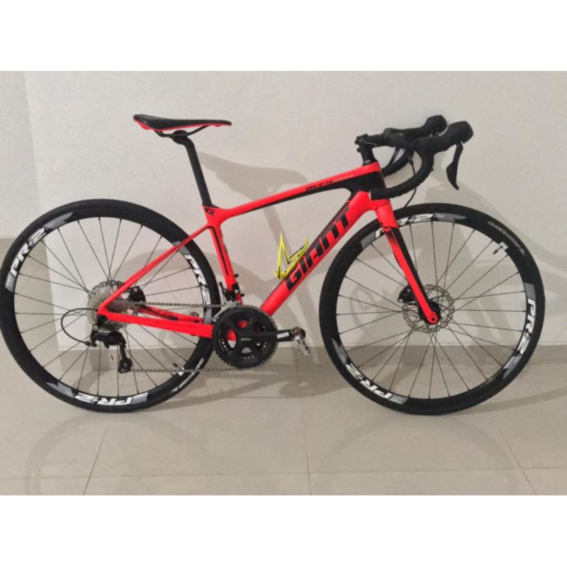 harga giant defy