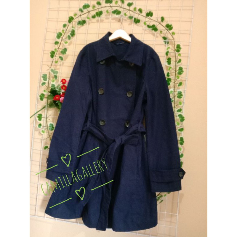 Preloved Coat panjang wanita Uniqlo navy
