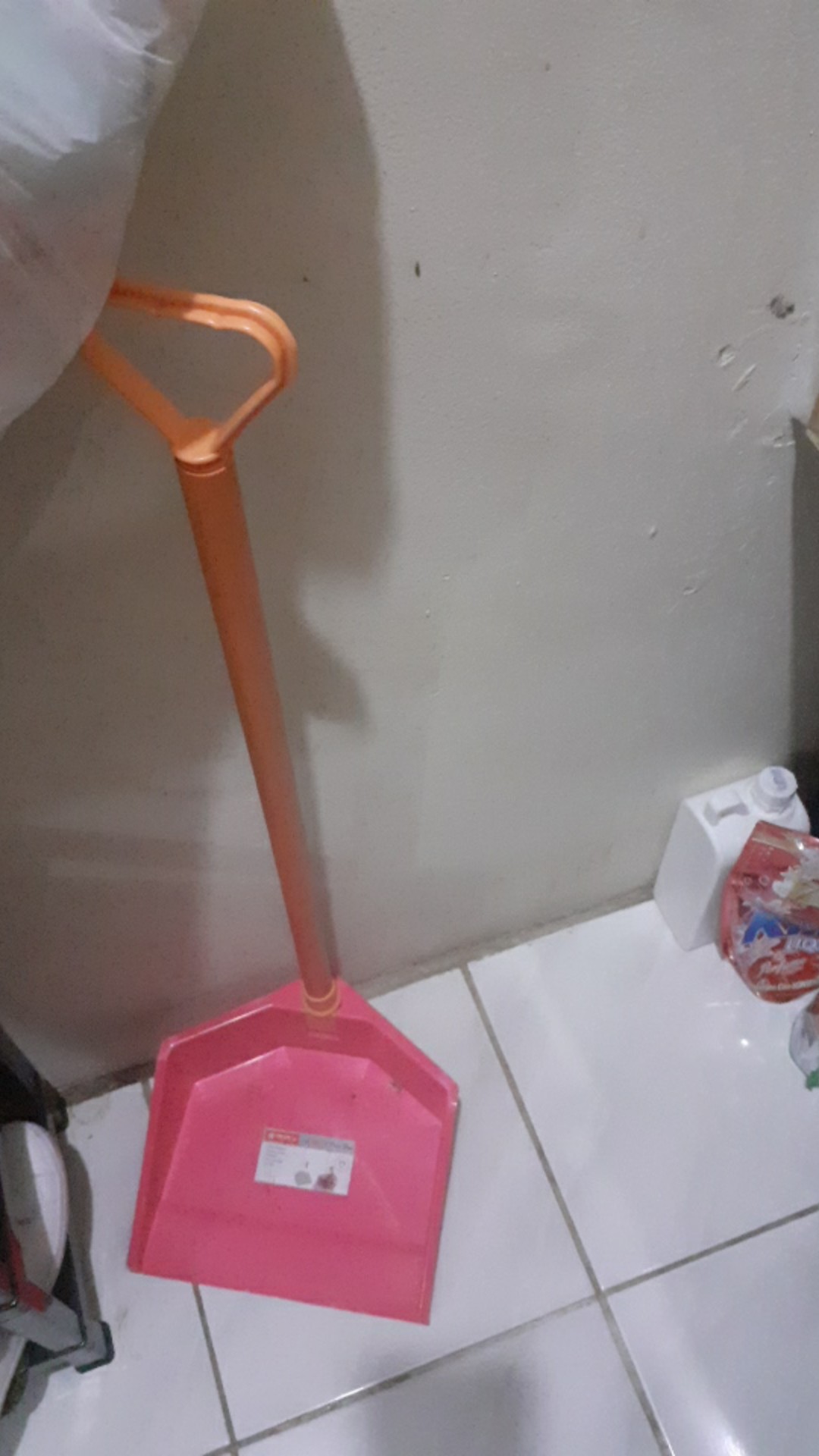 Dp-1 Pengki Serok Sampah Beta Lion Star