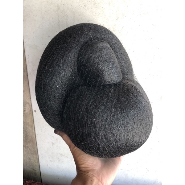 sanggul Jawa mondol mleret