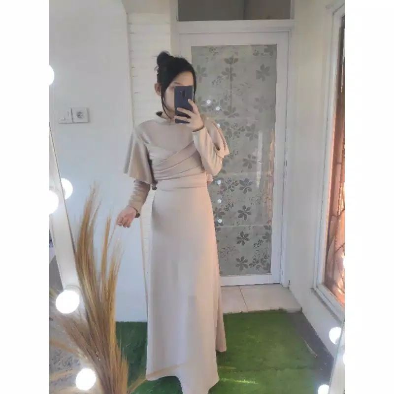 GAMIS Dress 70734 TITANIUM SCUBA Fashion Muslim CLARA RANA MAXI prewed gamis Prewedding dress muslim-Cream Khaki SUPER