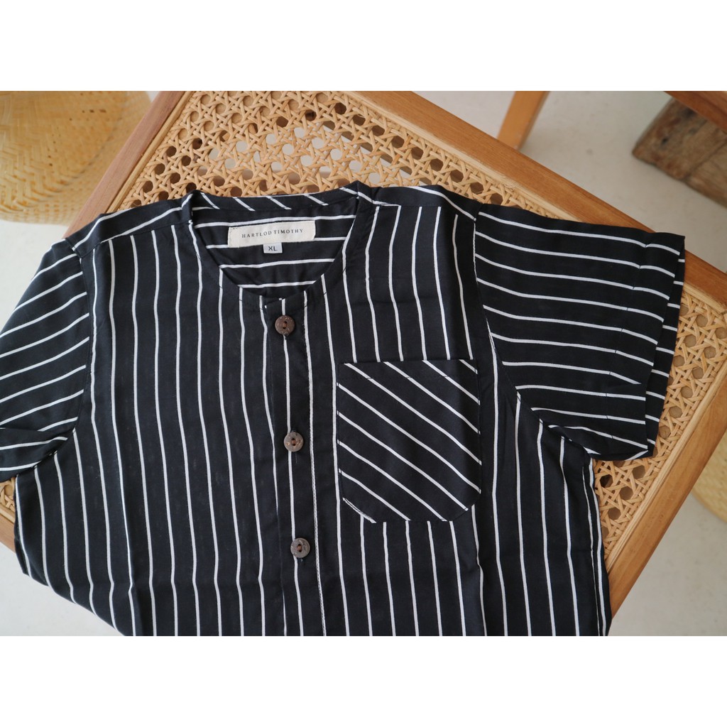 HT Clothingline Moli Shirt - Atasan Anak warna Hitam | DUO KRUCILS