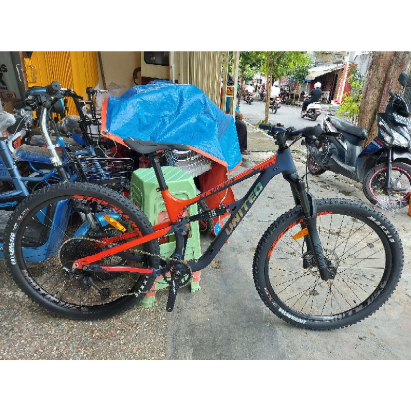sepeda mtb 29 inch United Epsilon t2.1