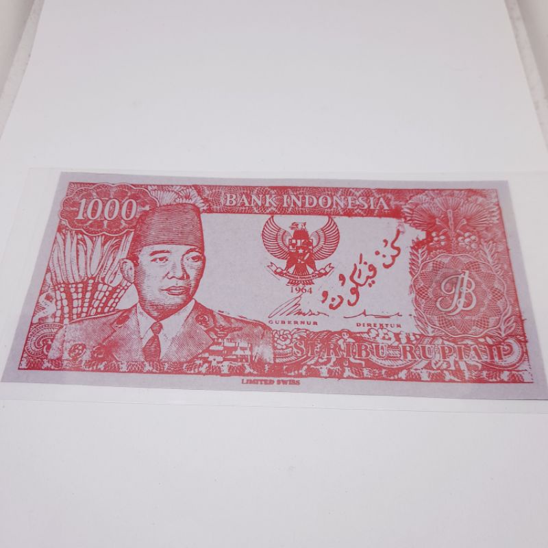 Uang Sukarno Pecahan 1000 Melengkung : Merah