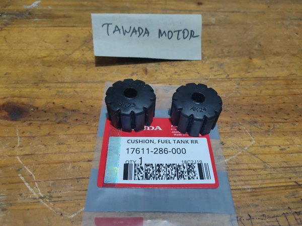 KARET BANTALAN TANGKI HONDA GL MAX