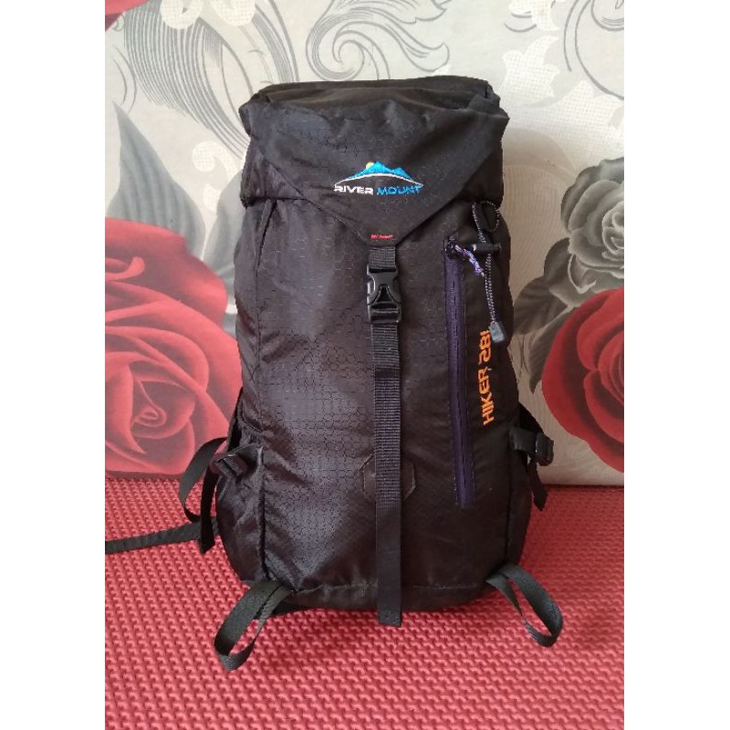 TAS SEMI CARRIER RIVERMOUNT HIKER 28L