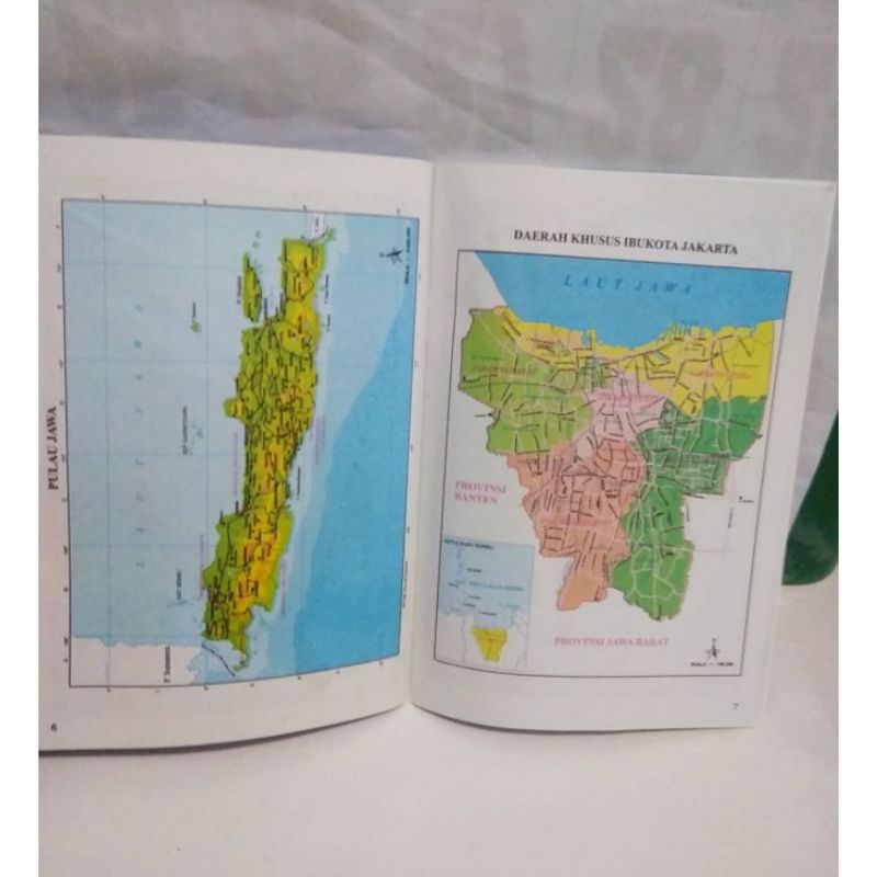 Buku Atlas Indonesia dan Dunia Edisi Terbaru 34 Provinsi