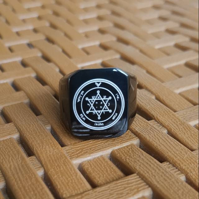 Cincin stainless titanium Solomon cincin logo sulaiman