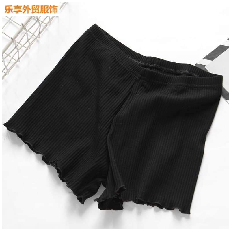 Rini Pants | Hot Pant Wanita / Celana Pendek Wanita Bahan RIB