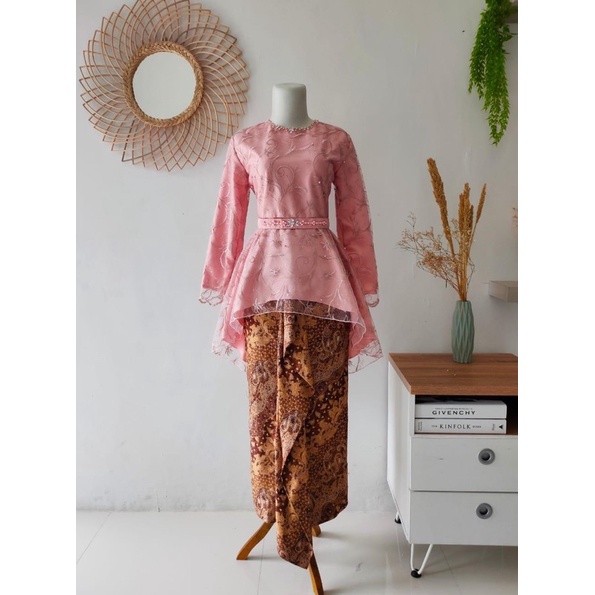 Kebaya pagar ayu lest new