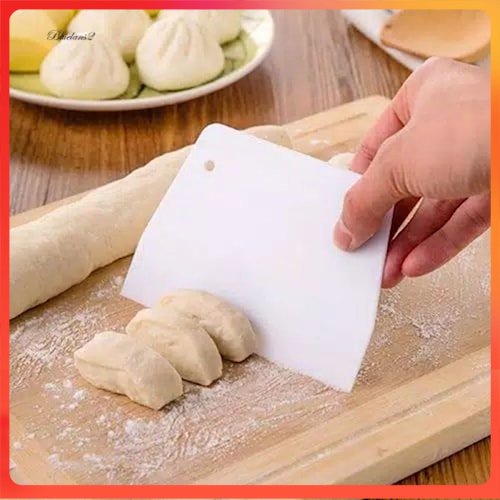 PLADKU Pisau Spatula Alat Pemotong Pengiris Adonan Kue Roti 3 in 1 Baking Scraper Set Comb Scraper D