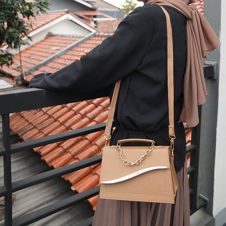 Tas Selempang Bahu Wanita Rantai Fashion Behel ARUNA  Tas SELEMPANG Tas Murah Slingbag wanita C