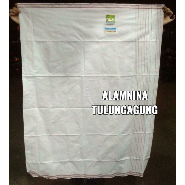 sarung anak warna hitam dan putih