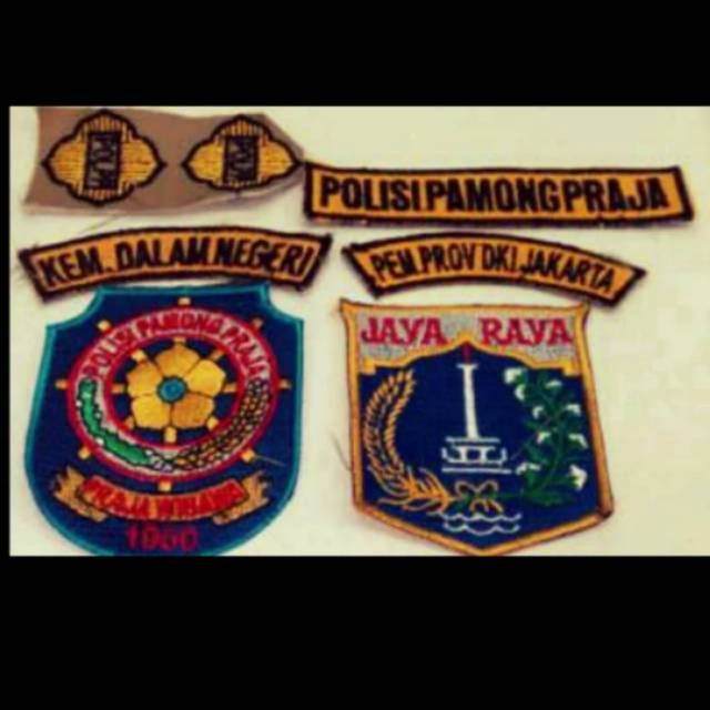 Atribut bed satpol pp