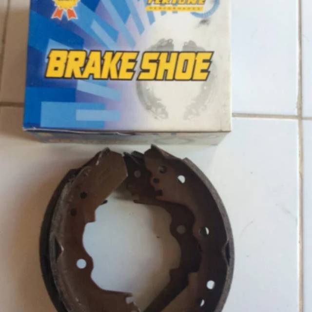 Kampas rem blkg Isuzu Panther