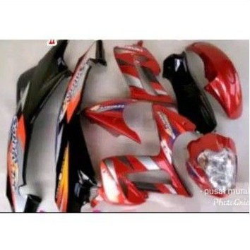 cover body halus Satria Fu Thailand merah plus striping