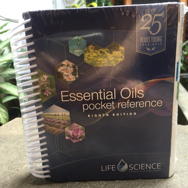 未使用 Essential Oil Pocket Reference 英語版 ampiplayadelcarmen.org