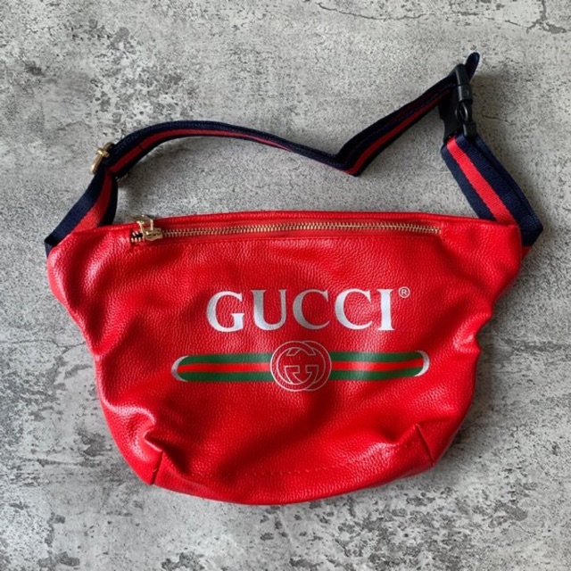 Waist Bag / Tas Pinggang Gucci Logo Red