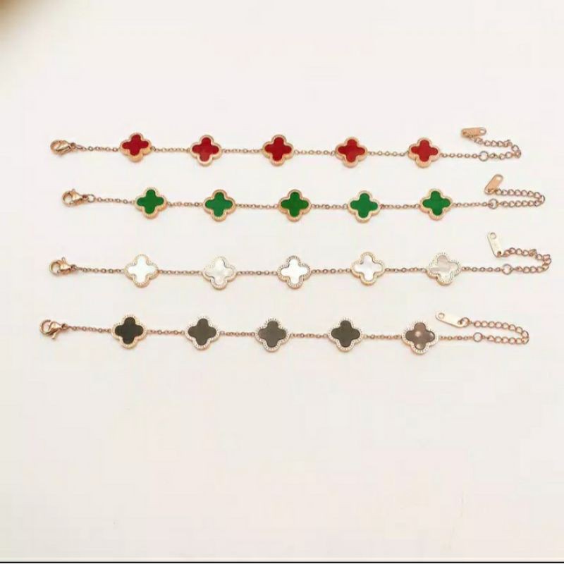 Gelang Rantai Tangan Bunga LV