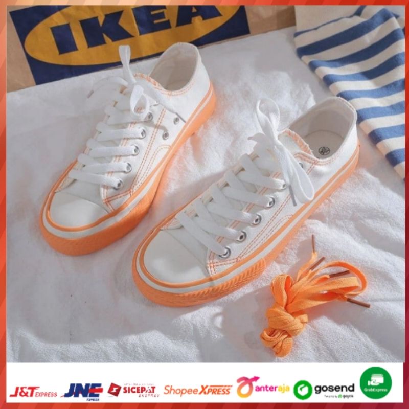 Sepatu Kanvas Wanita Putih Import Sneakers Korea Sepatu Wanita Kasual Casual Sneaker Lucu Jogging