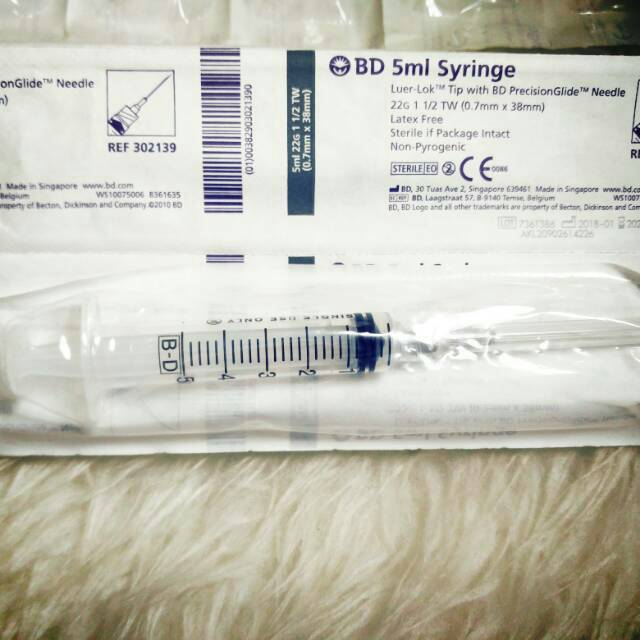 SUNTIKAN SPUIT SYRINGE BD With Needle 5ml/cc 22g x1 1/2