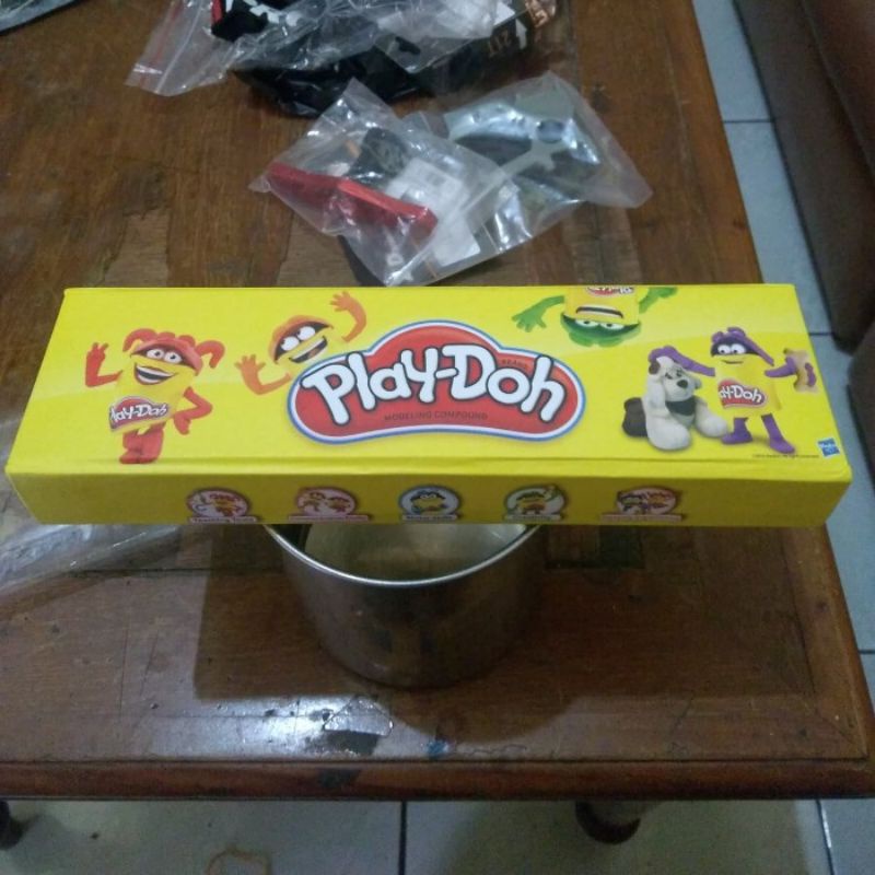 

alat tulis tempat pensil anak alat menggambar menulis merk playdoh original Hasbro