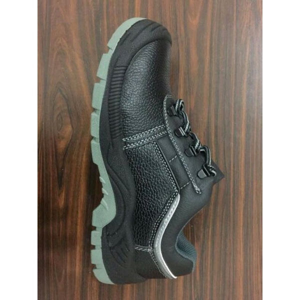 Sepatu safety shoes low cut - ssslc 13