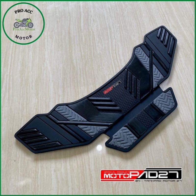 Stiker Tailpad ADV 160 Karet Cover Tailpad ADV 160 Rubber Premium (bisa cod)