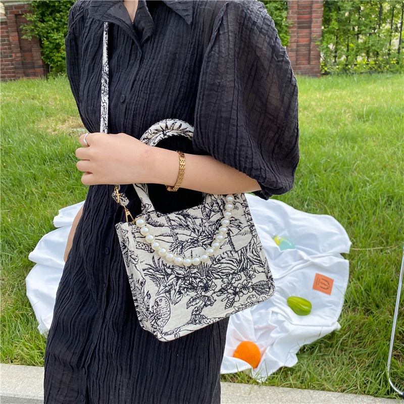 Tas Selempang Wanita Fashion Korea Style Tas Bahu Import Tote Bag Wanita Mutiara Tas Fashion Motif Batik Wanita Tas Kerja Tas Jalan