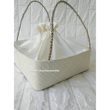 

EA18Q> Keren .Tas Pandan KOTAK PARCEL / Keranjang Parcel / Tas Parcel lebaran / Tas Hantaran Anyaman