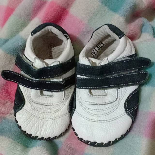 Preloved Sepatu anak sol karet merk max kool