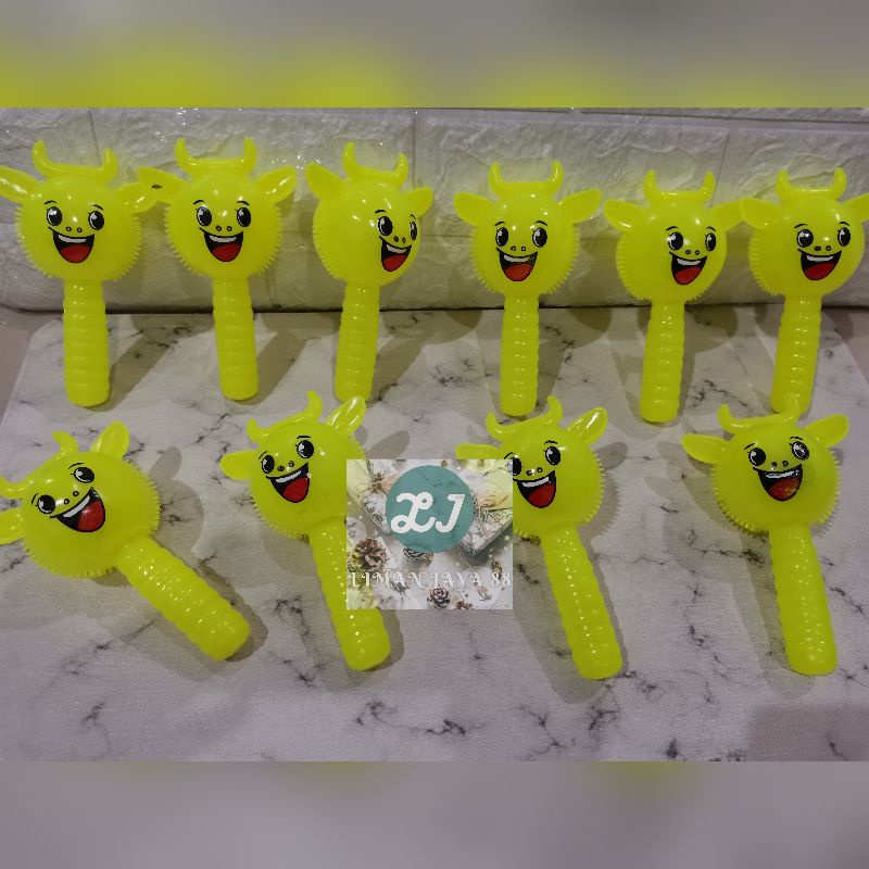 RUBBER STIK TOYS STICK TOY MAINAN ANAK Boneka Lampu dan Suara Puffer Ball cute animal best