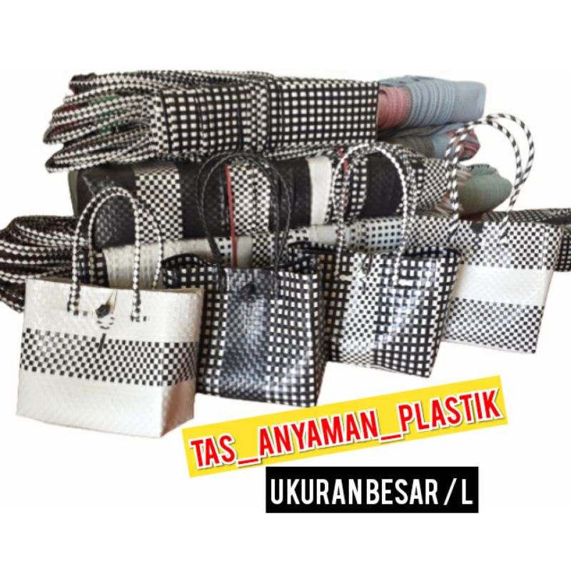 Tas Anyaman Plastik Premium Rotan Hampers Murah Keranjang Belanja Anyam Monokrom Size L dan M