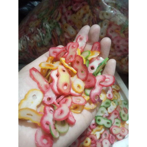

kerupuk seblak mentah angka 8 warna