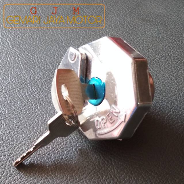 TUTUP TANGKI BENSIN MITSUBISHI L300