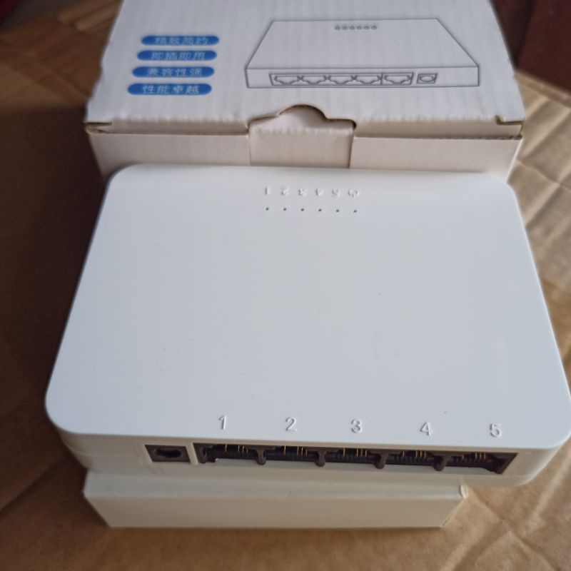 Switch HUB 5 PORT 10/100Mbps Splitter LAN