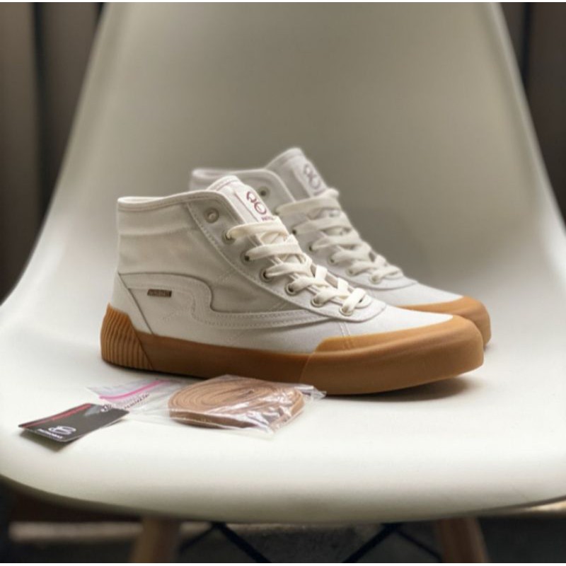 Sepatu patrobas EQUIP HIGH White GUM  SIZE ORIGINAL  -  SEPATU PATROBAS CEWEK DAN Cowok