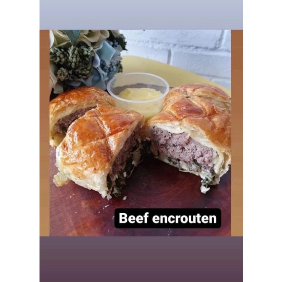 

Beef Encrouten