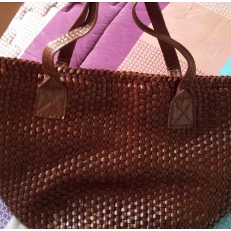 tas anyam kulit asli