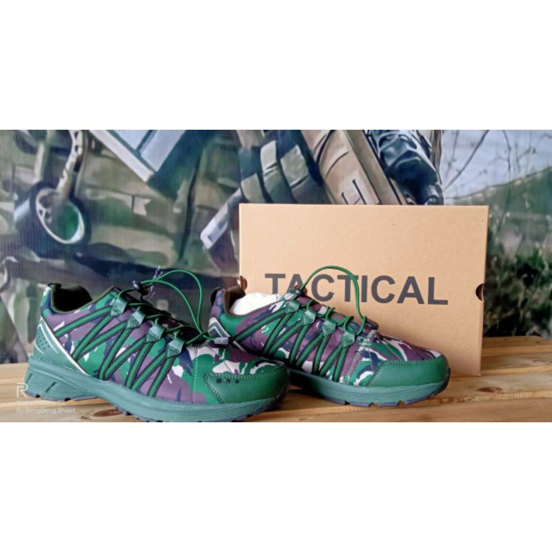 sepatu cat loreng TNI
