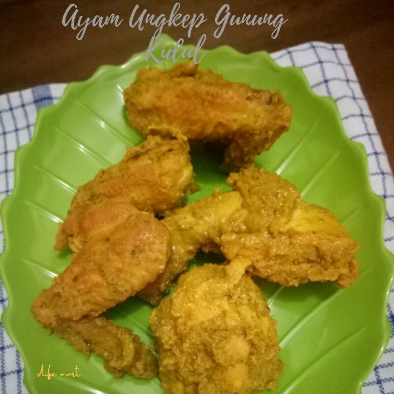 

AYAM UNGKEP BUMBU REMPAH