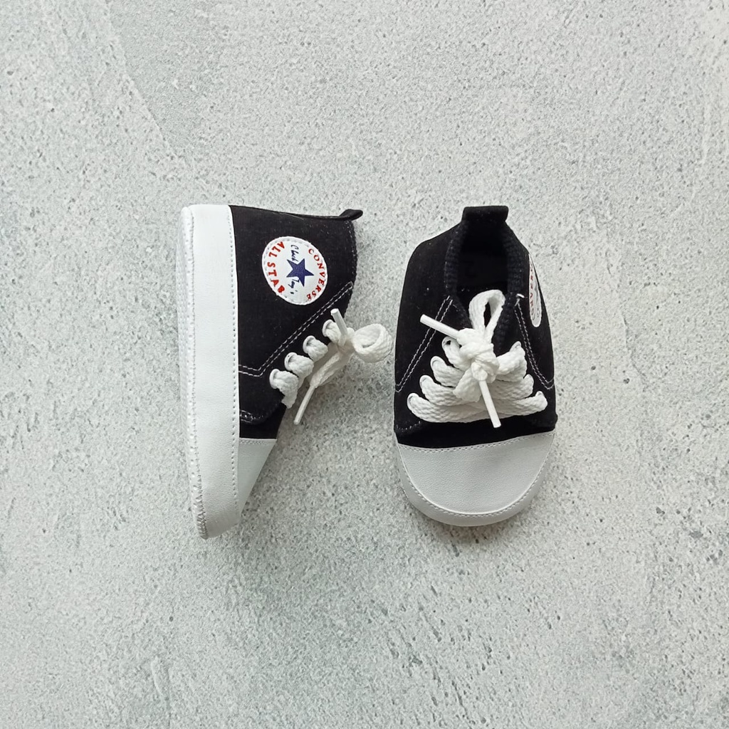 sepatu bayi sneakers bayi prewalker bayi 6-18  bulan converse prewalker