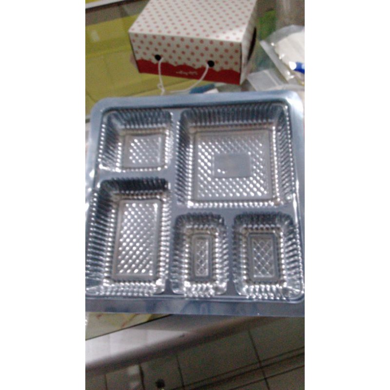 

MIKA DUS NASI 20x20 SEKAT 5 @20pcs