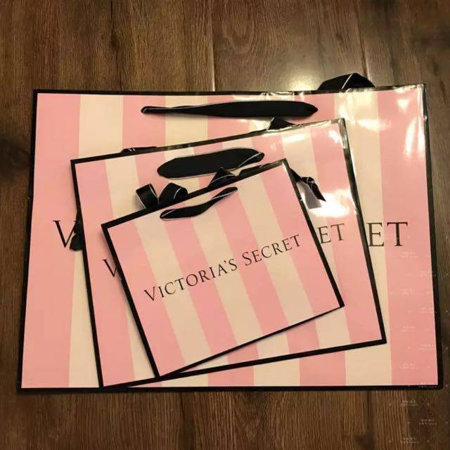 

Victoria secret paper bag