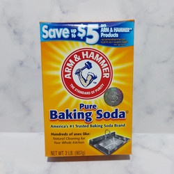 Arm and Hammer Pure Baking Soda 907gr