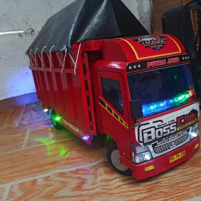 Mainan truk kayu size Besar / Truk Oleng / Miniatur Truk Kayu /