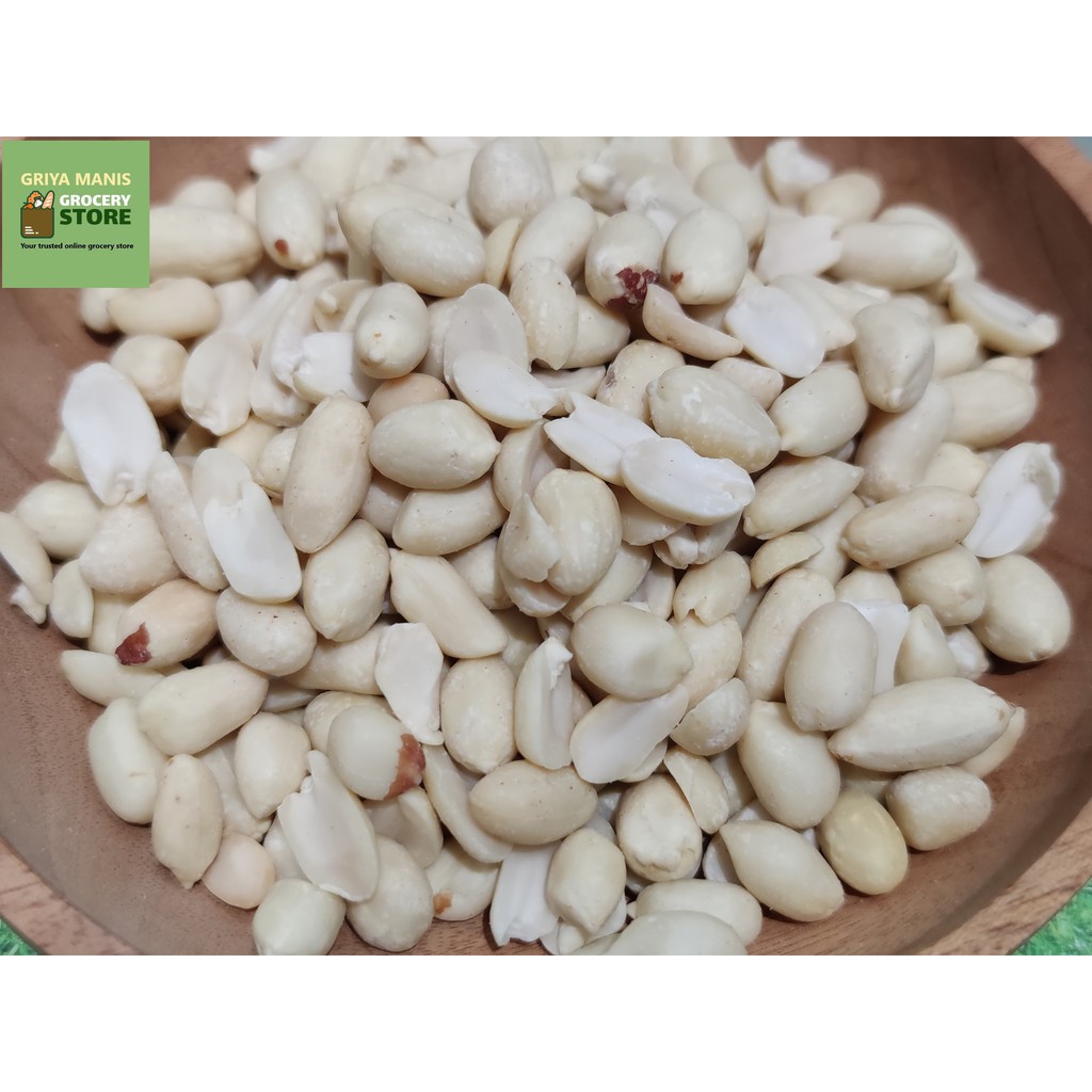 

Kacang Tanah Kupas Ukuran Sedang 41/51 1kg