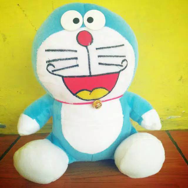 Boneka doraemon size:L.