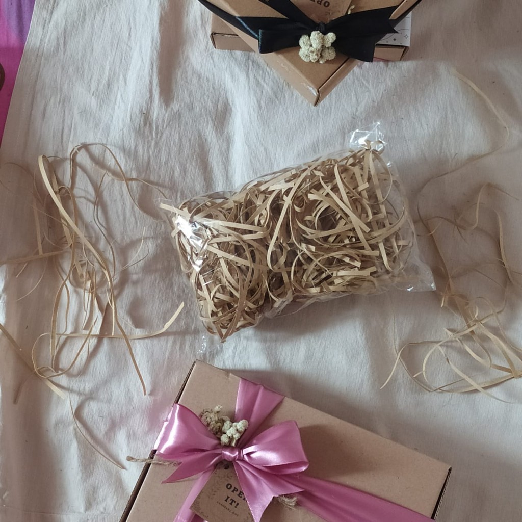 

Filler Shredded Paper | Kertas Cacah | Kertas Serut | Anandaru Gift