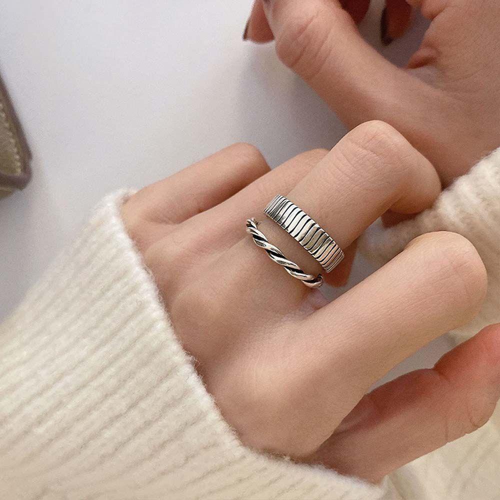 Cincin Geometris Model Terbuka Adjustable Warna Silver Untuk Wanita